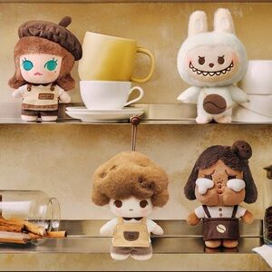 ✨NWT✨ Labubu Coffee Bean Grinder Plush Keychain (Coffee Factory Series)